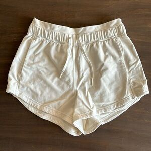 Inner Glow High Rise Short 3”